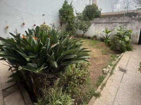 Depto Tipo Casa en Venta de 6 ambientes