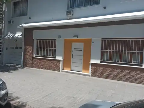 CASA DE 270 MTS2 CUBIERTOS, TERRENO 225 MTS2 (15 X 15)