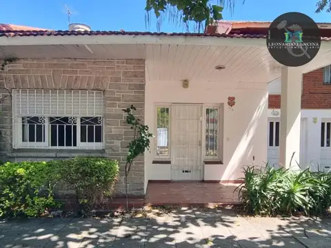 CHALET EN  PH 4 AMBIENTES  - EN VENTA