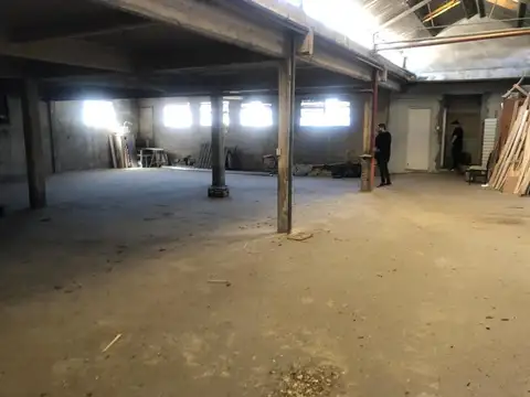 Galpon en Alquiler 40 años