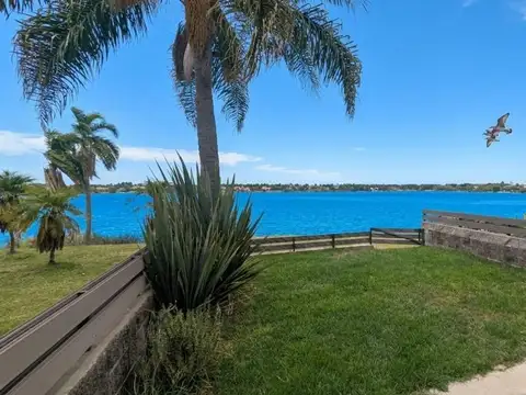 Venta Depto. Con Jardin Al Agua 3 AMB. VILA VELA