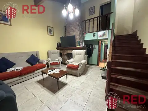 Casa 7 ambientes con 3 baños