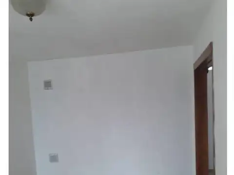 Departamento 5 ambientes con 1 baño