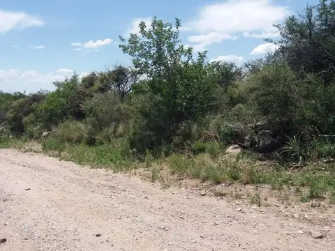 Terreno en Villa de Merlo Calaguala