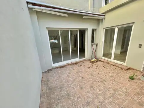 Oportunidad Casa Lote Propio con Terraza, Patio y Balcón. Colegiales