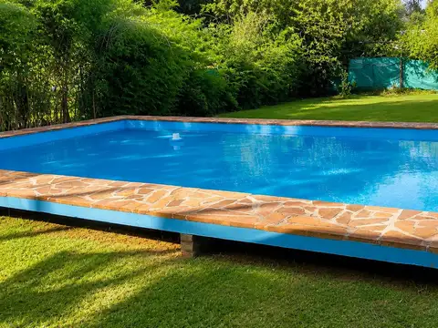 CASA QUINTA SOBRE TRES LOTES | 2.250 m² DE TERRENO | PILETA | LA LONJA, PILAR