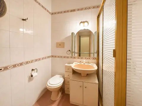 Depto Tipo Casa en Venta 60 años