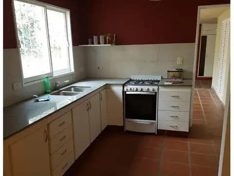 Arroyito 8900