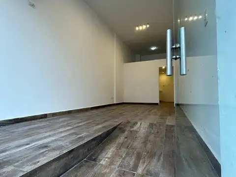Local comercial en alquiler ubicado en Villa Devoto