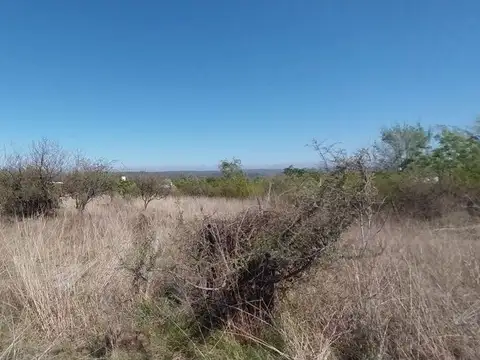 SE VENDE TERRENO EN AMBOY 750m2 CALAMUCHITA