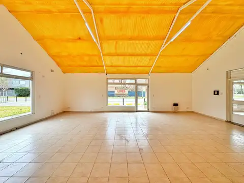 Local en Alquiler en Roldan, $ 800.000