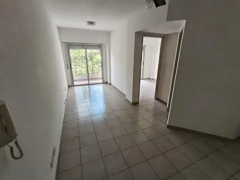 Departamento de un dormitorio en alquiler zona colegio La Salle 1 de Mayo 1100 Rosario