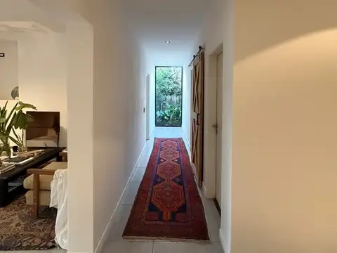 Casa en Venta con 5 cocheras
