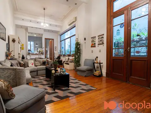 VENTA DEPARTAMENTO 6 AMBIENTES BARRIO NORTE - PATIO Y BALCONES