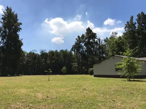 CASA 4 AMB EN VENTA, MUELLE PROPIO EN LA ISLA-PERMUTA