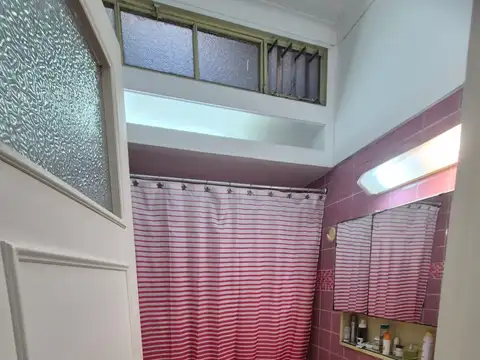 Depto Tipo Casa 5 ambientes con 1 baño