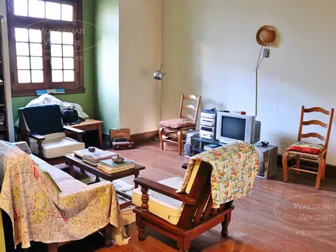 Casa 5 ambientes con 3 baños