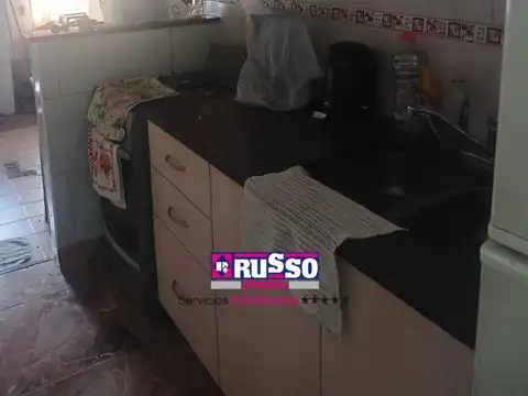 Depto Tipo Casa 2 ambientes con 1 baño