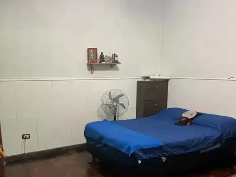 Depto Tipo Casa 4 ambientes con 1 baño