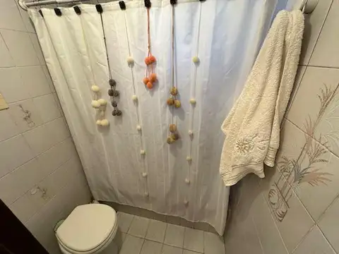Depto Tipo Casa 5 ambientes con 2 baños