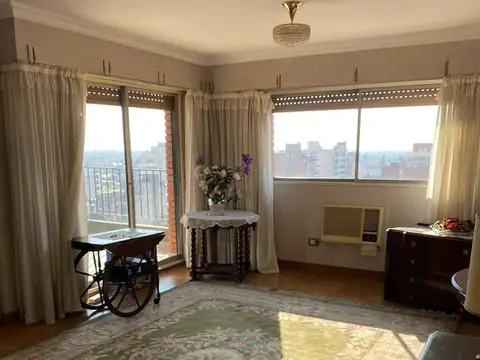 Pasaje Bayardi 2500, Piso 9