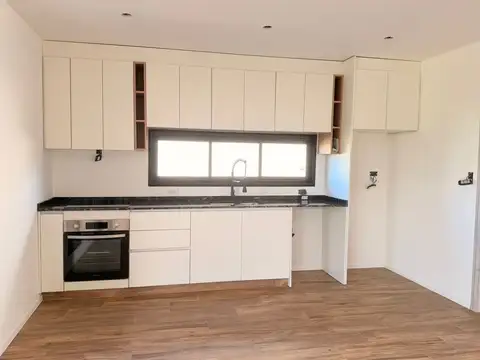 VENTA CASA A ESTRENAR - 5 AMB PUERTOS DEL LAGO
