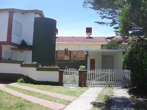 Dúplex en venta - 2 Dormitorios 2 Baños - Mar del Tuyú