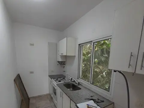 Departamento en Alquiler en Florida Mitre/Este, $ 1.100.000