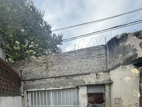 Alquiler comercial, posibilidad de taller, detalling, cocheras, deposito, galpon