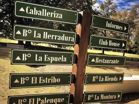 Terreno en Venta de 2028,0 m2
