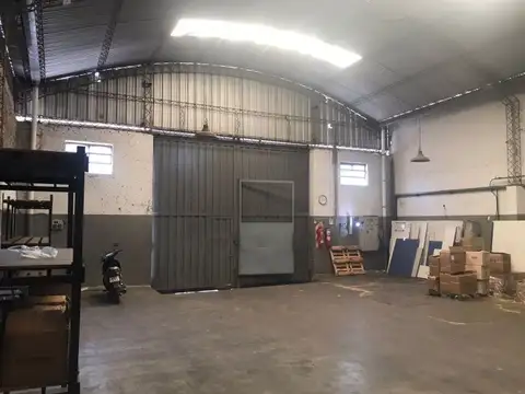 Galpón 800 m² – Carriego al 500 – Rosario – Ingreso Camiones