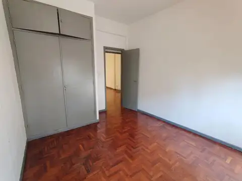 Departamento en Venta en Versalles, USD 84.500