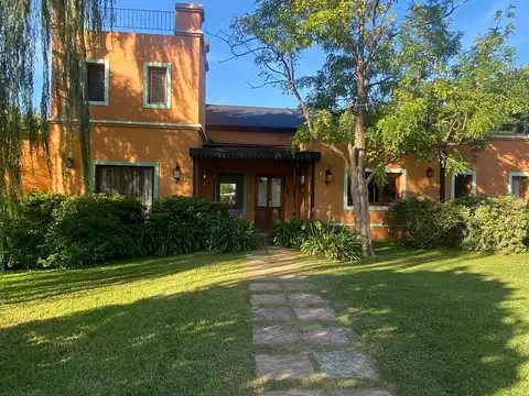 Casa  en Alq. Temporario en La Escondida, Pilar, G.B.A. Zona Norte