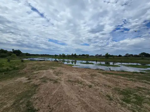 CASAQUINTA EN VENTA- SANTA ROSA DE CALCHINES
