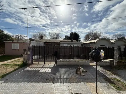 SE VENDE CASA DOS DORMITORIOS CON FINANCIACION