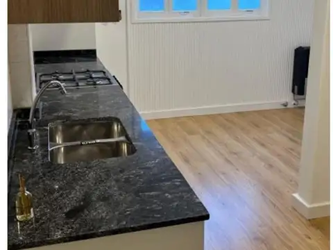 Depto Tipo Casa en Venta 45 años