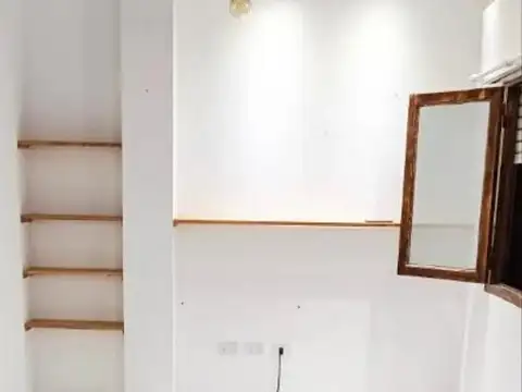 Del Valle Iberlucea & Julián Navarro