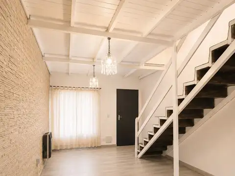 Depto Tipo Casa en Venta en San Antonio de Padua, USD 42.000