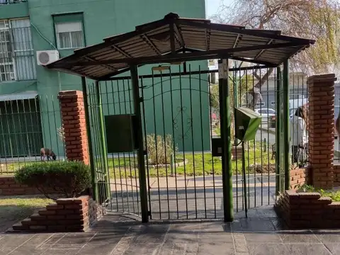 DEPARTAMETO DE 4 AMB.