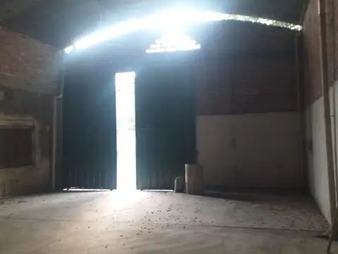 ALQUILA GALPON 275M2 EN LA CIUDAD GRAL. GUEMES DISP. 1/12