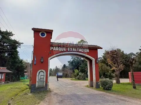 Terreno en Venta en Barrio Exaltacion, USD 35.000