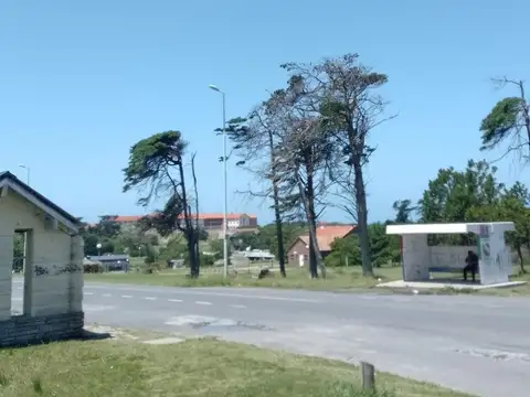 Terreno en Venta 30  mts Fondo