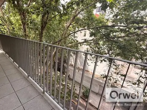 Oficinas Plantas Libres de 123 mts - Cochera fija cubierta