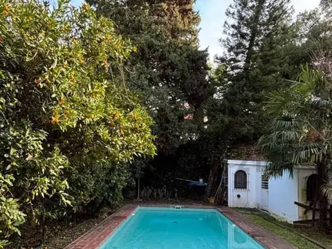 Azcuenaga 1000, Piso 0