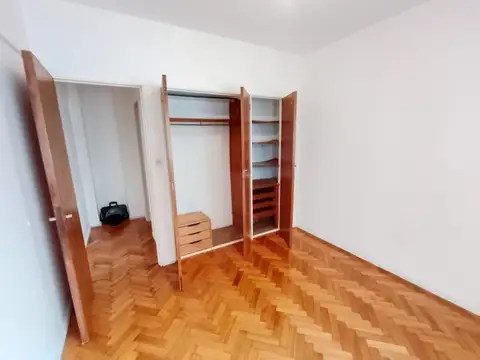 Departamento en Alquiler 52 años