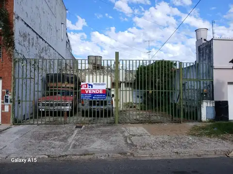 Venta casa, galpón y depto