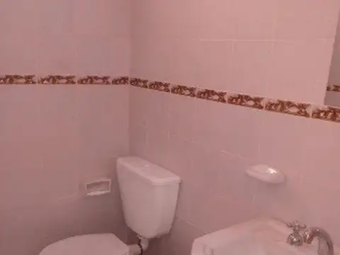 Departamento en Venta en Villa De Mayo, USD 115.000