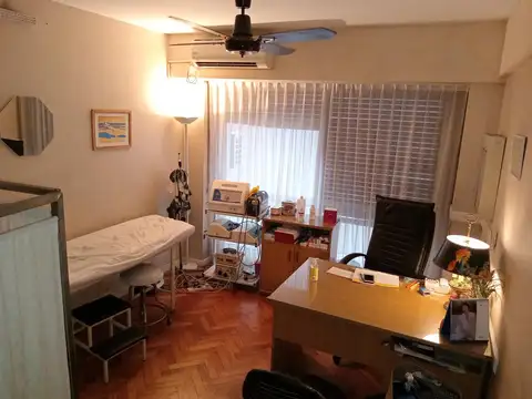 Marcelo T. de Alvear al 1200