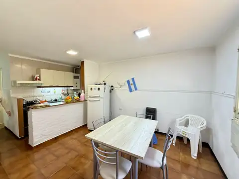 9 de julio 2600, Piso 0