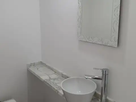 Departamento en Alquiler en Florida Mitre/Este, $ 1.100.000